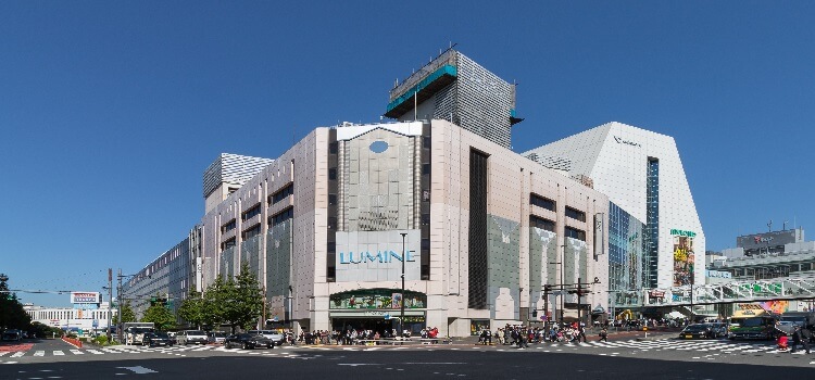 iPhone修理救急便 ルミネ新宿店 （新宿駅南口徒歩1分（駅直結） 近く） の店舗外観写真