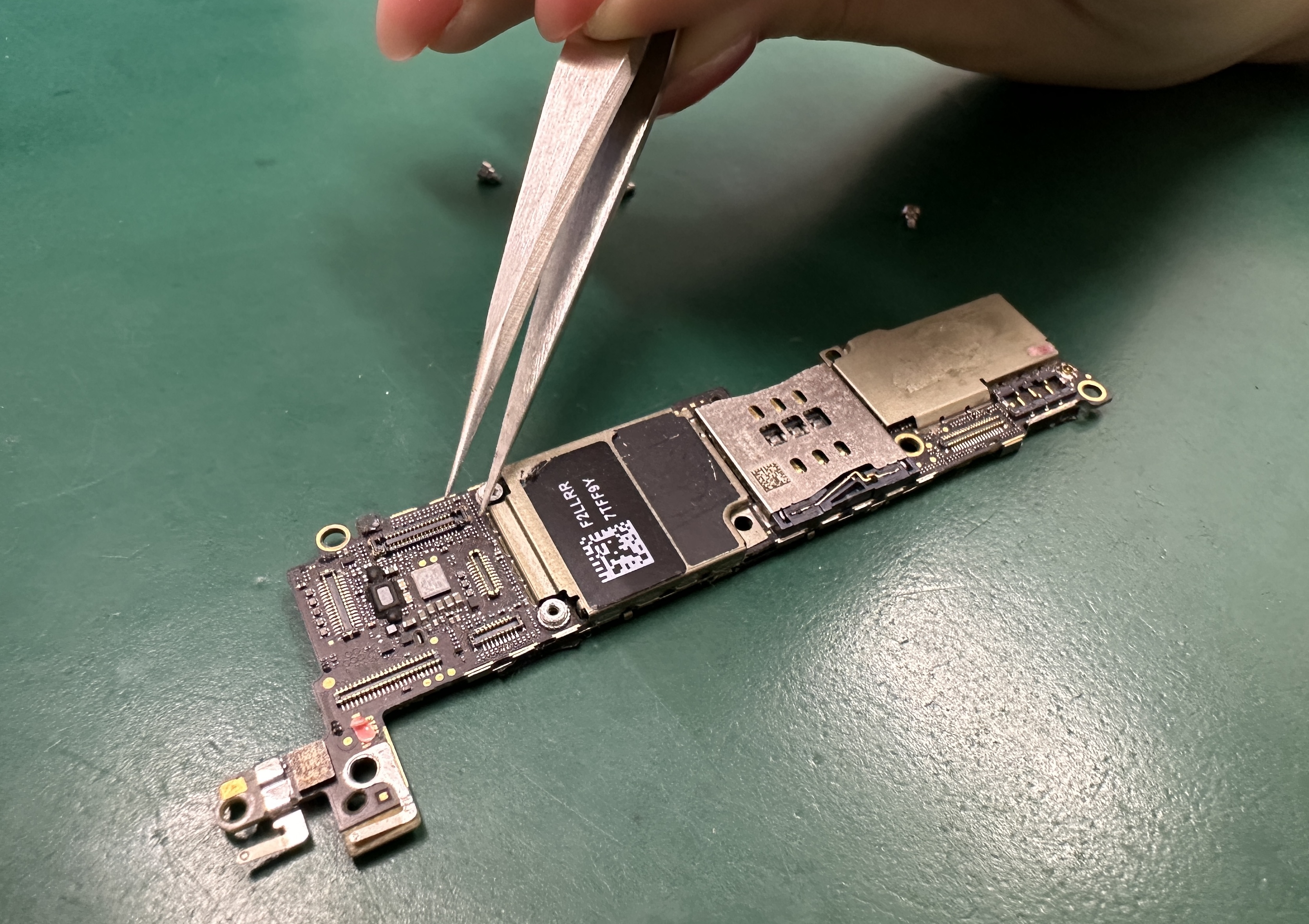 iPhone修理なら【モバイル修理 救急便】へ