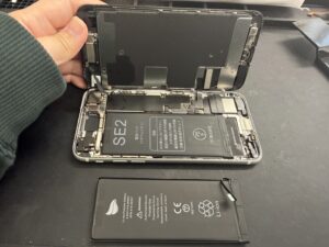 iPhone修理なら【モバイル修理 救急便】へ