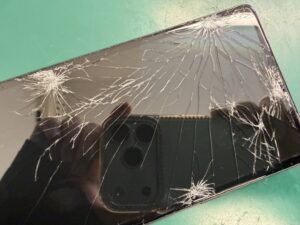 iPhone修理なら【モバイル修理 救急便】へ