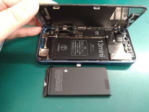 iPhone修理なら【モバイル修理 救急便】へ