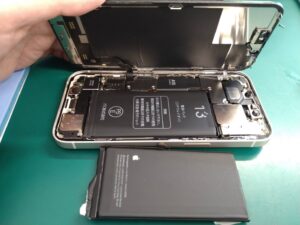 iPhone修理なら【モバイル修理 救急便】へ