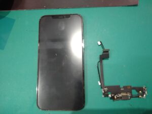 iPhone修理なら【モバイル修理 救急便】へ