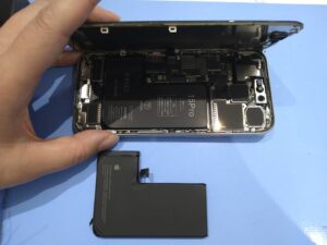 iPhone修理なら【モバイル修理 救急便】へ