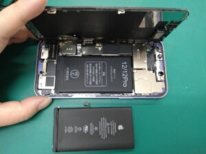 iPhone修理なら【モバイル修理 救急便】へ