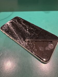 iPhone修理なら【モバイル修理 救急便】へ