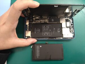 iPhone修理なら【モバイル修理 救急便】へ