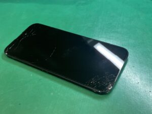 iPhone修理なら【モバイル修理 救急便】へ
