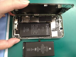 iPhone修理なら【モバイル修理 救急便】へ