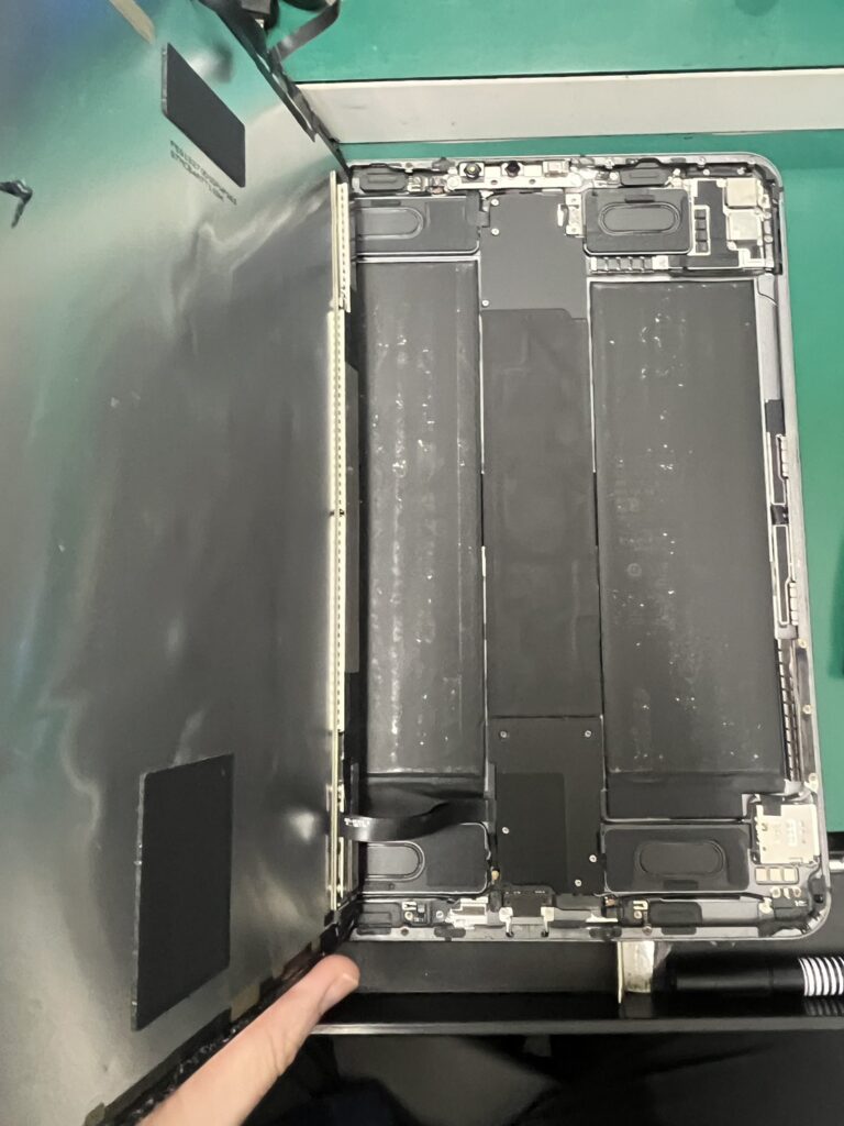 iPhone修理なら【モバイル修理 救急便】へ