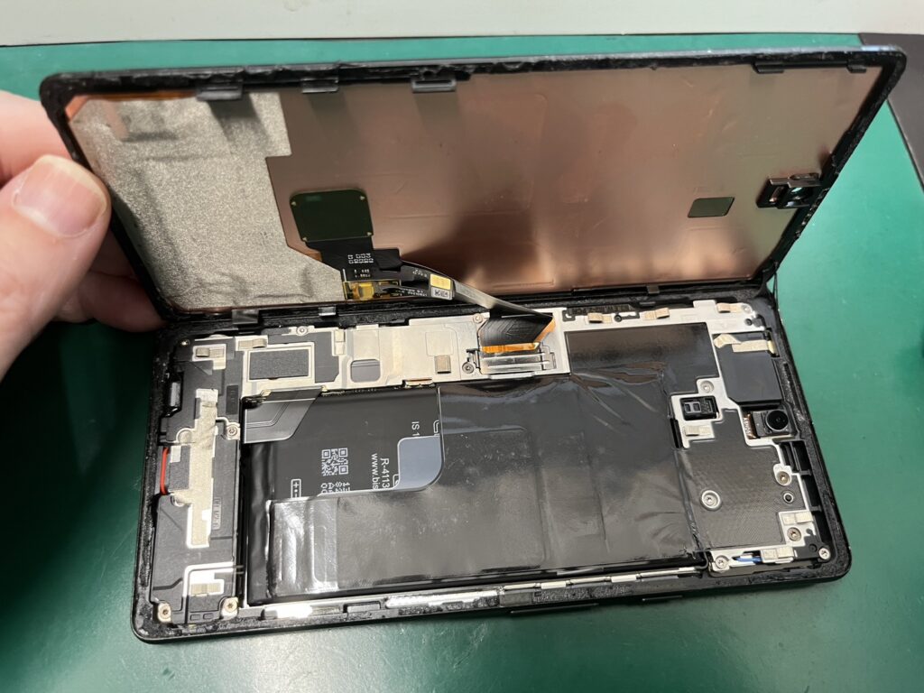 iPhone修理なら【モバイル修理 救急便】へ