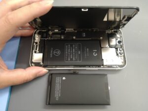 iPhone修理なら【モバイル修理 救急便】へ