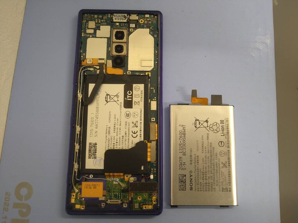 iPhone修理なら【モバイル修理 救急便】へ