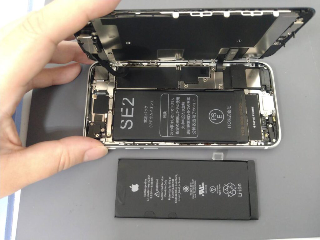 iPhone修理なら【モバイル修理 救急便】へ