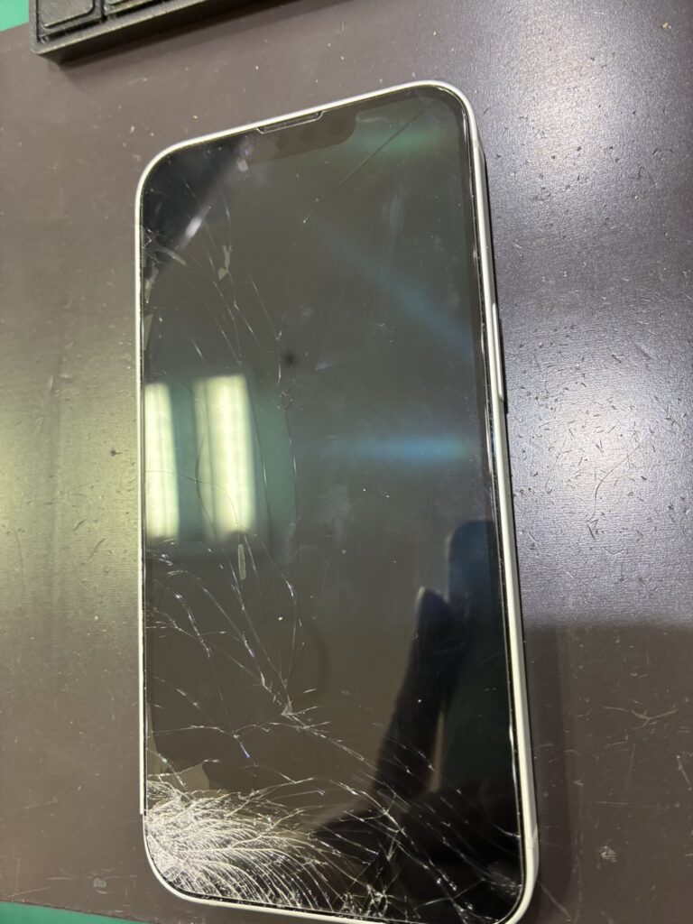 iPhone修理なら【モバイル修理 救急便】へ