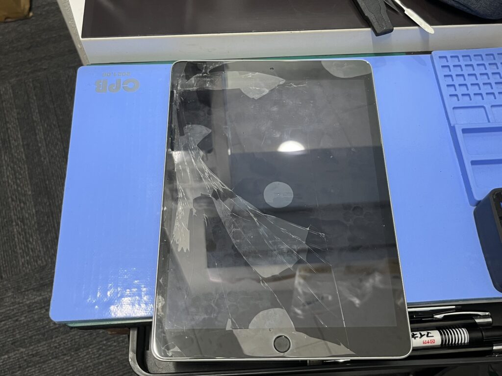 iPhone修理なら【モバイル修理 救急便】へ